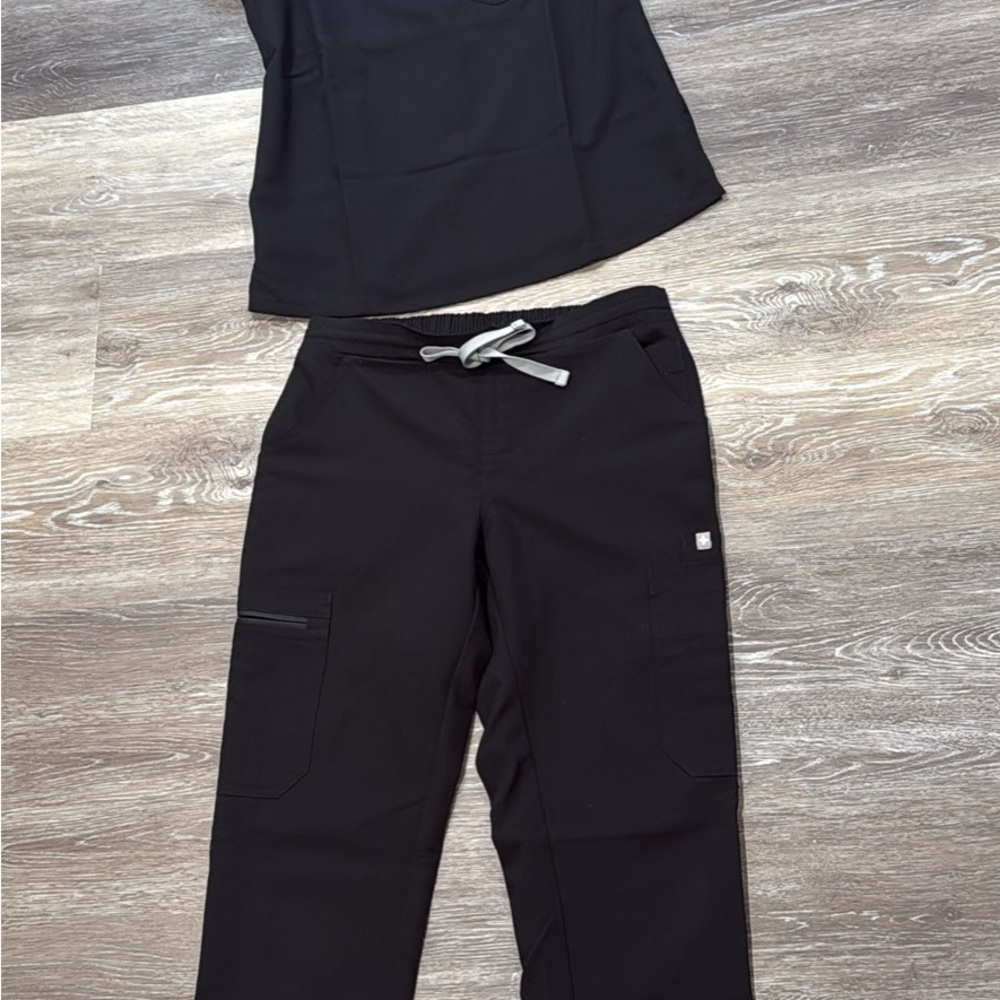 Figs Technical Collection Black Scrub Set